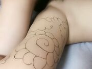 两个极品小萝莉黑丝制服跟小哥们玩群P2
