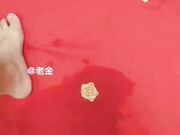 牛逼和大嫂乱伦偷晴史 穿着旗袍情趣装 我想要的嫂子都会满足