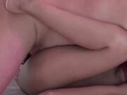 校花美女受不了最后要射她嘴里